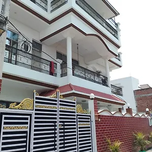 varuna-palace-varanasi.hotels-varanasi.com/